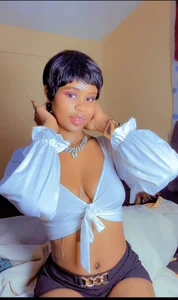 Ebony-Starr Public Fotka