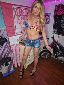 Milamiles98Mee图片