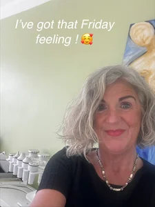 NaughtyMonicaUK Public 圖片