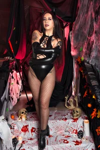 Marianee_Rousse HAPPY HALLOWEEN HONEY 👻🎃😈 Pic 5