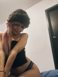 KinkyD0ll Public Foto 3