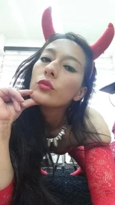 Scarlett_Musse I am the devil... Pic 7