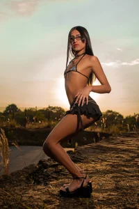 SkylerBennet your girl Pic 5