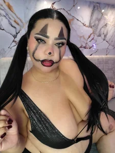 Clarigil_am I have a dark side... and today its in the mood for some mischief with you. зображення 2