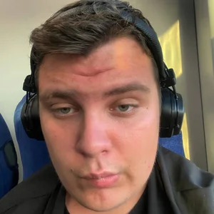 EricKnight1: Hello ( фото)