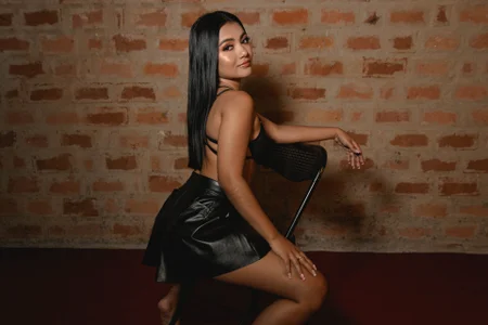 Emi_latingirl 💖 صورة واحدة|Emi_latingirl 💖 صورتان|Emi_latingirl 💖  2 صور|Emi_latingirl 💖  2 صورة