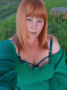 Hot-Tits2026 Public Pic 4