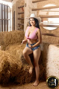 emmamilk6 your sexy cowgirl Foto
