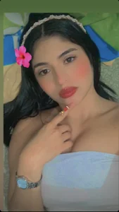 KarlyAndDavey Public Foto 2