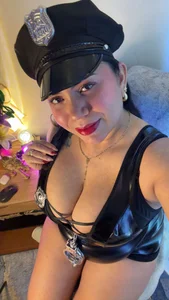 Conny_honeyyyour officer😈😏🫦图片 4