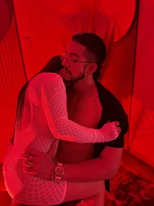 REAL COUPLE ON FIRE 😈🔥💖 od Luna_y_dante_  4 snímek