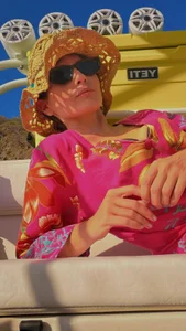 sweetsmariana Public slika