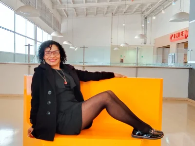 Public de Aries_Mature  5 Imagens