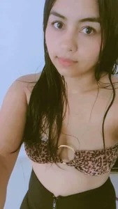 jade_brunnetteのPublicの 2枚の写真