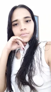 AmelieLaurentC Hello, babe 😘 Ready to have a fun, seductive day together? I’m live from 8:30 a.m. to 3:30 p.m., pl slika 5
