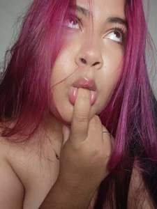Mia_luxA Public Pic 4