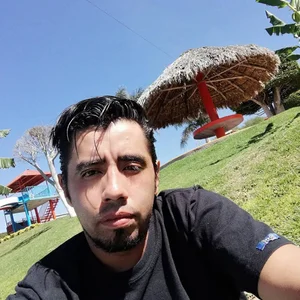 Bleackt Public صورة واحدة|Bleackt Public صورتان|Bleackt Public  صور|Bleackt Public  صورة