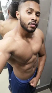 karsonmorris: gym ( 4 фото)