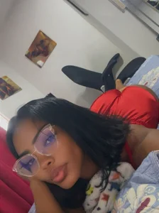 mishell-horny girl 🔥😈 Bild