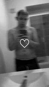 Public od VelvetAura00  3 snímek