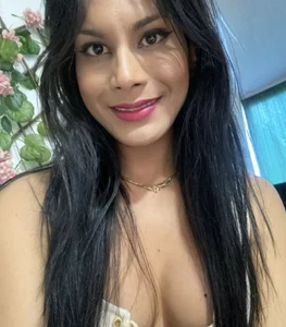 _Isabelhaa Public  9টি ছবি