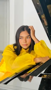 sweetlittlevenus Public Gambar