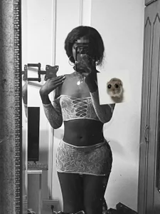 Gratis de gigihadig238  2 Imagens