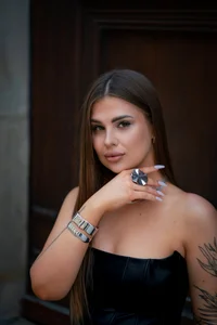 CutieLui_ Street Pic 2