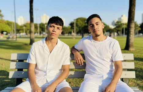 Public de Red_Diamond_Guy  2 Imagens