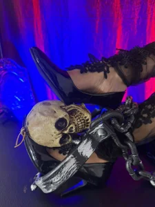 MissVictoria_ CELEBRATE HALLOWEN WITH ME 🥵🍂 Pic 4
