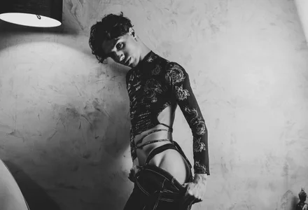 dean_scott Black and White Pic