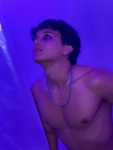 Magnetic Desires od Leo_Savage_  3 snímek