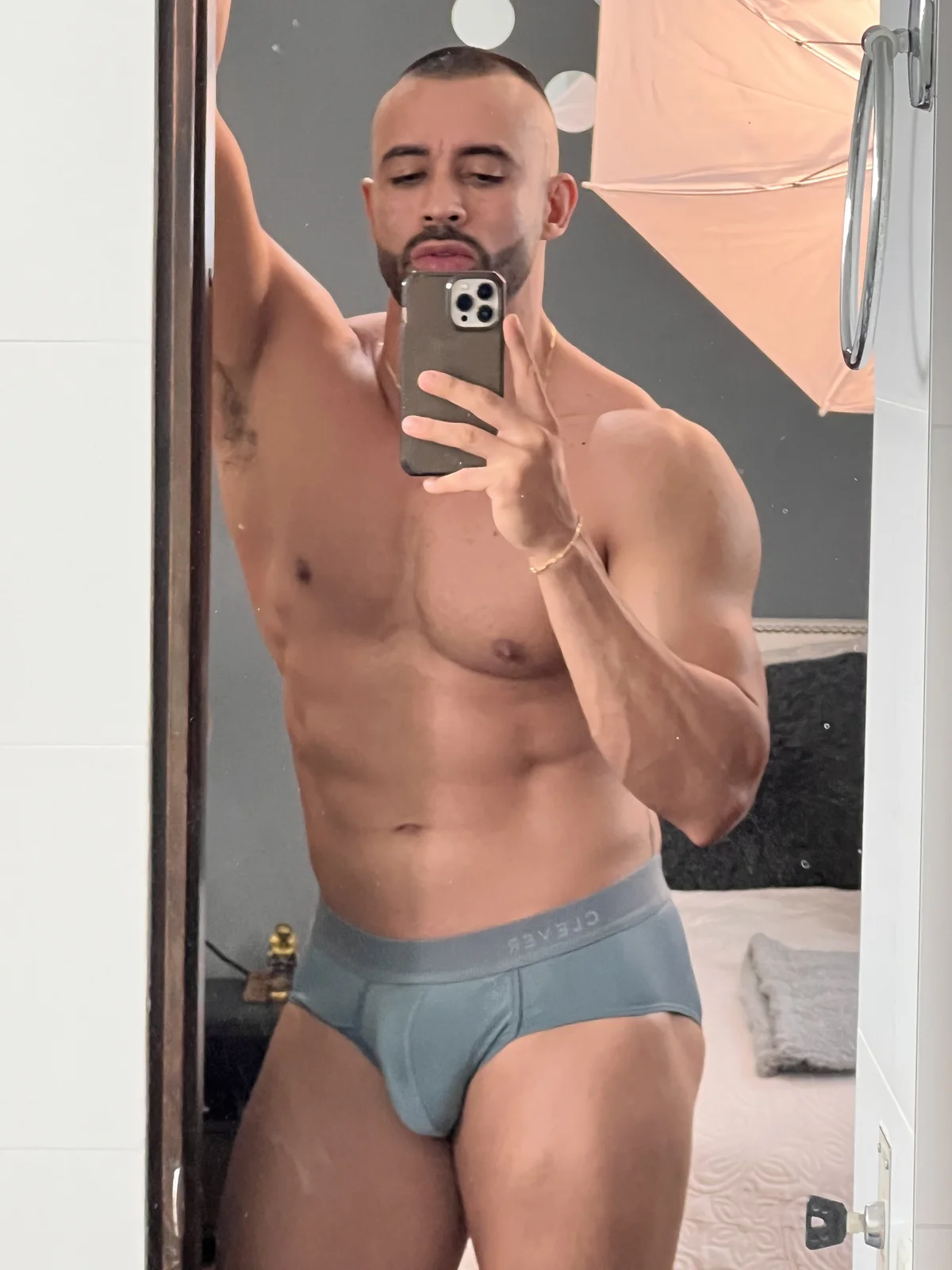 Mateo_Ospina_ Gambar Trending 6625