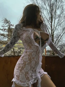 Polina-Fox Public Pic 4