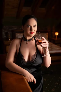 CassidyVelvet Cheers Foto 3