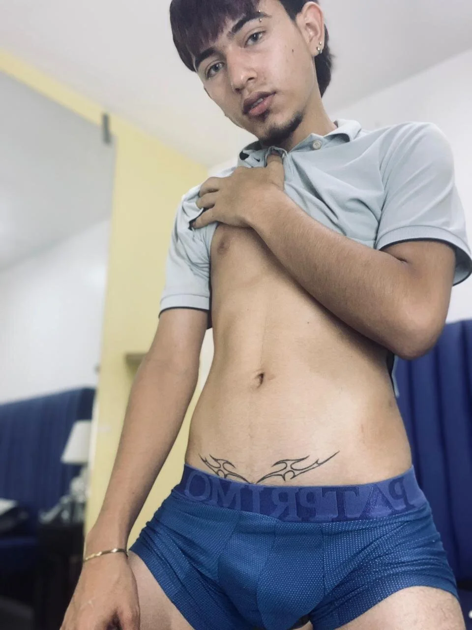TheHotSaulito 님의 트렌드 중인 사진  5726개