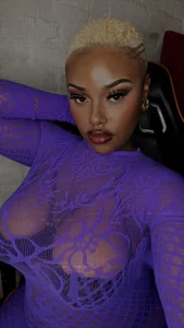 Public de QUEEN_NOBUHLE_FEMDOM_777 Foto