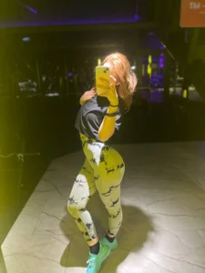 Perry_TiffanyPublic Bild