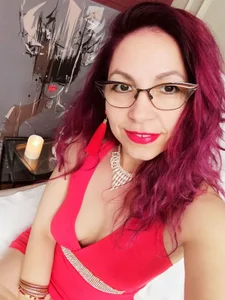 DirtyMature Sexy nurse! Love role play ! Foto 2