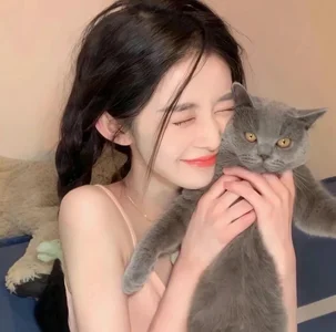 Vivianangn-e 心心  2টি ছবি