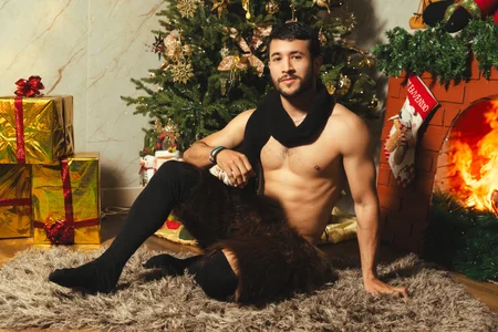 Valentinoford Merry christmas 2024 Poză