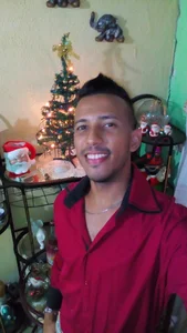 Red at Christmas de MatBrussel  4 Imagens