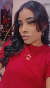 megan_and_mia megan รูป 