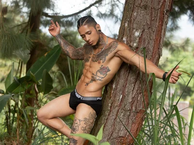 Mike_joness Public Foto 5