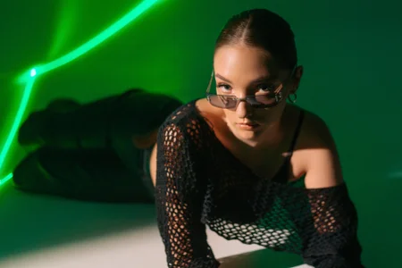 VirginieCruz the matrix absorbs Immagine 