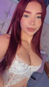 🤍 de isabella_vega19  4 Imagens