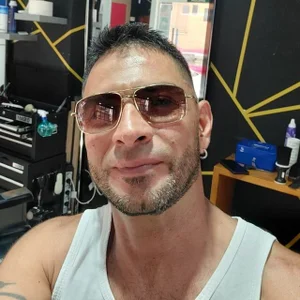 yoahotpetrafiery: Public ( 5 фото)