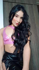 alexa_fox1 Public Pic 4