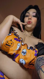 emmajohnss 🎃 Spookiy Naughty 🎃  6 снимка