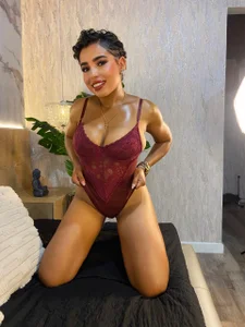 MayaSinclair Public slika 9